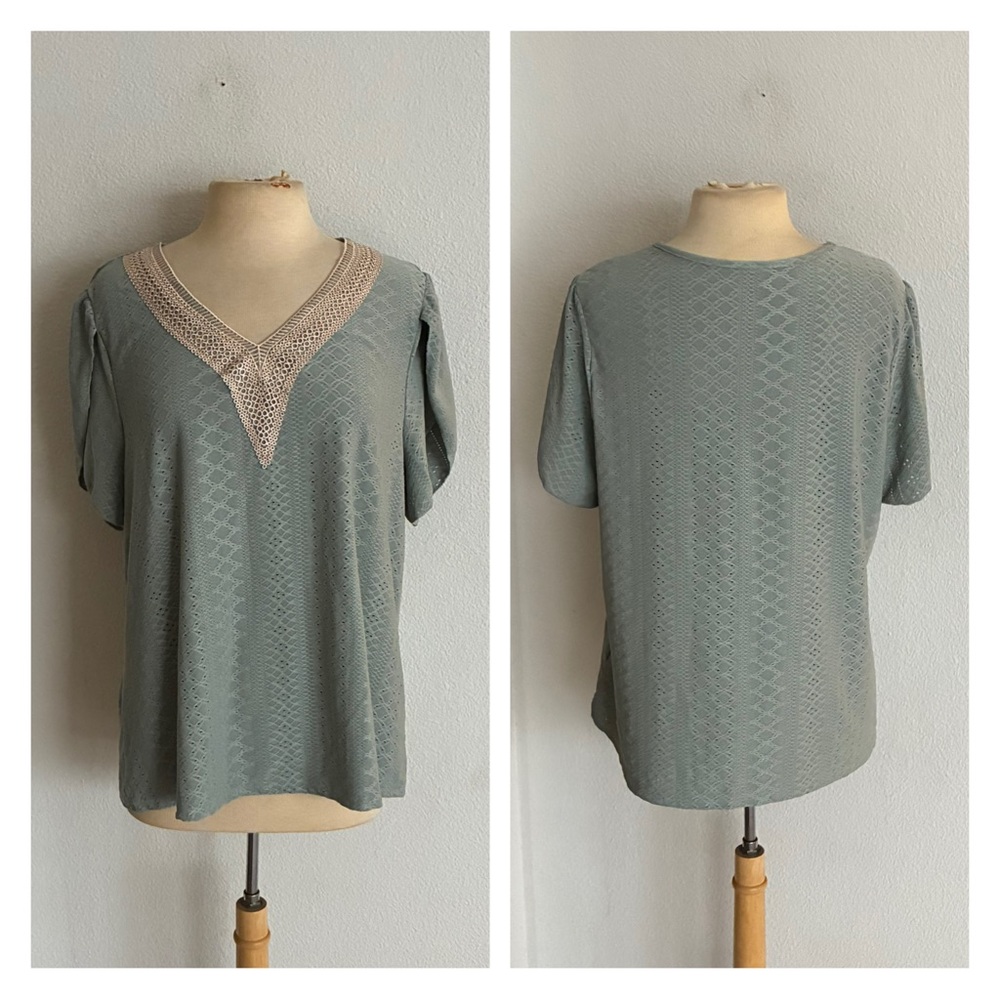 SHEIN green tee